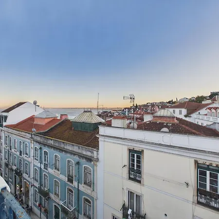 Bright 1br W/ Ac In Historic Alfama | By Airnest Appartement *