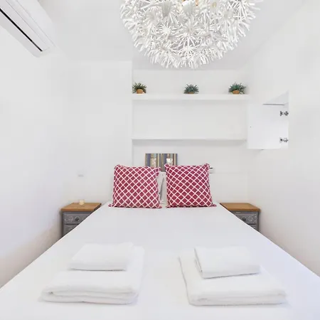 Appartement Bright 1br W/ Ac In Historic Alfama | By Airnest Lisboa